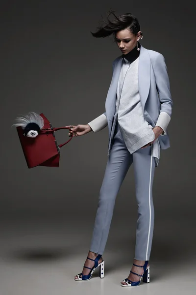 Look 19